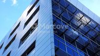 Exterior view of Office for sale in Sant Cugat del Vallès  with Air Conditioner