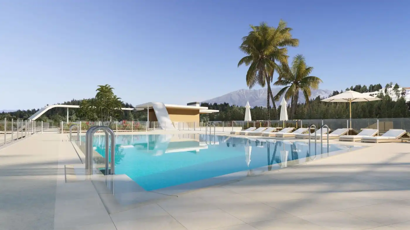 Piscina de Casa adosada en venta en Mijas con Aire acondicionado, Calefacción y Jardín privado