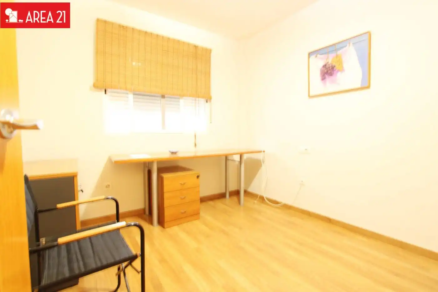 Detached homes for rent in La Pobla de Vallbona  with Air Conditioner, Heating and Terrace