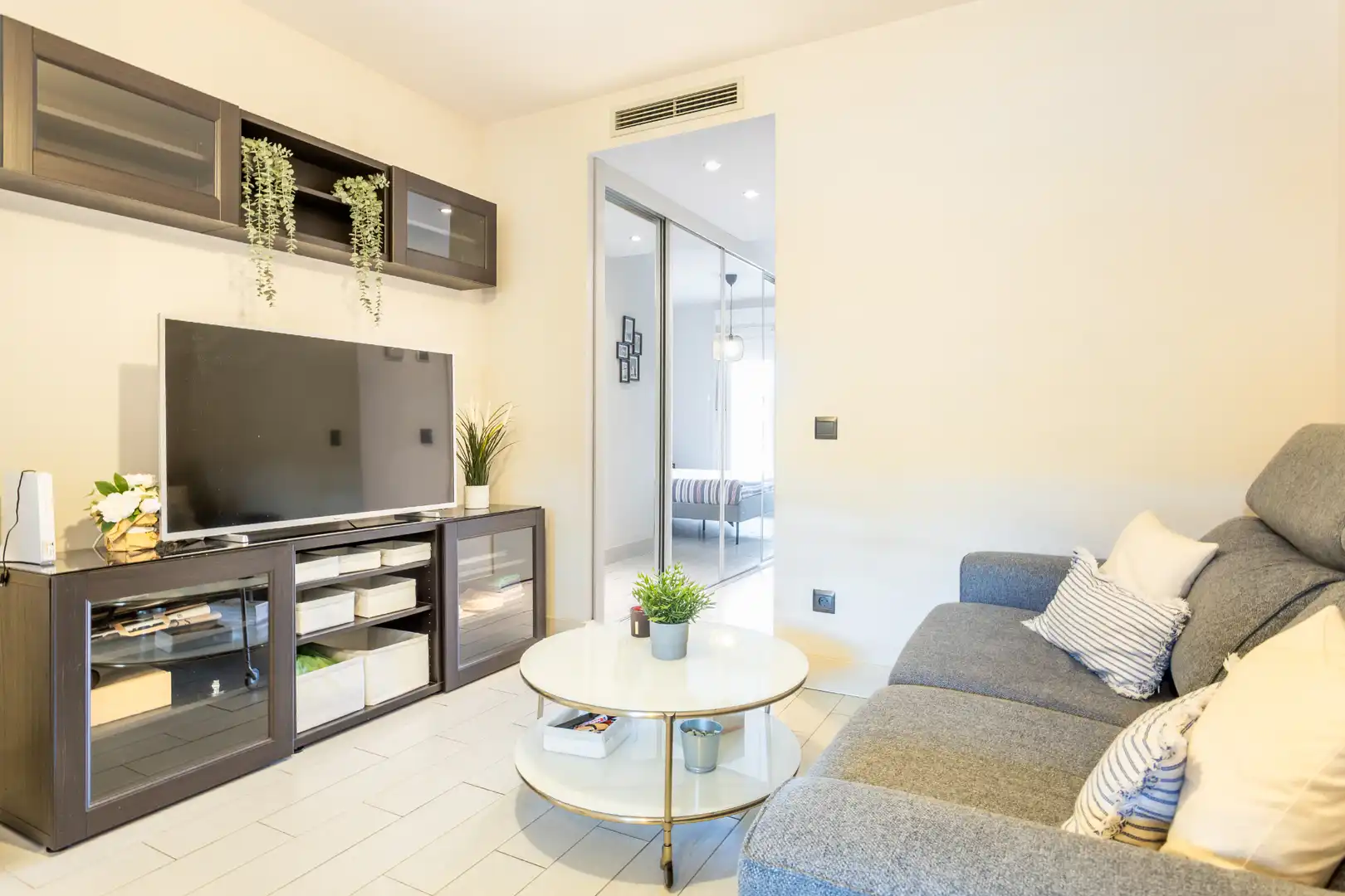 Flat with terrace to rent in Calle Real de San Sebastián, imagen 6