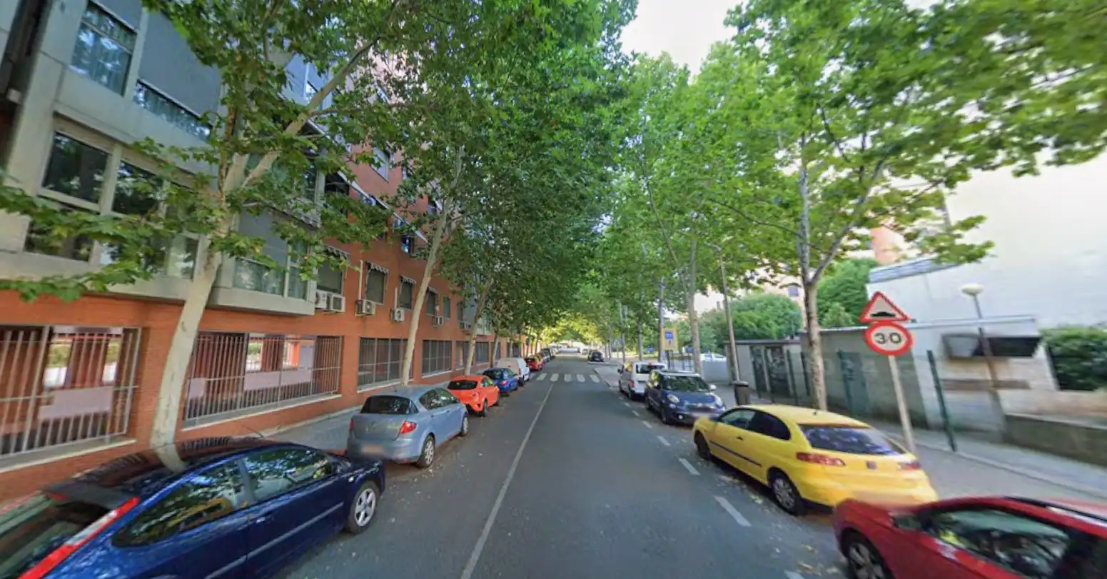 Vista exterior de Casa o chalet en venta en Madrid