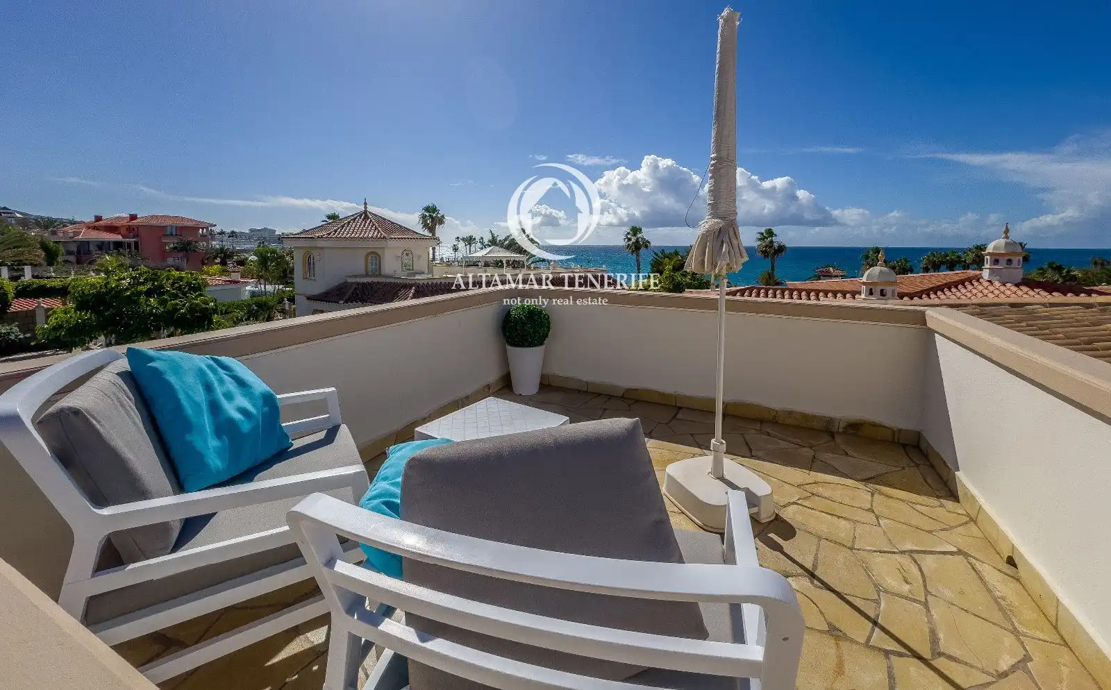 Casa con piscina in vendita a Jardines del Duque, imagen 6