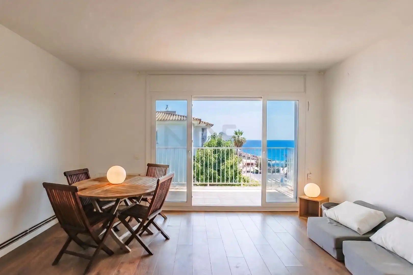 Vista exterior de Apartamento en venta en Sitges con Aire acondicionado