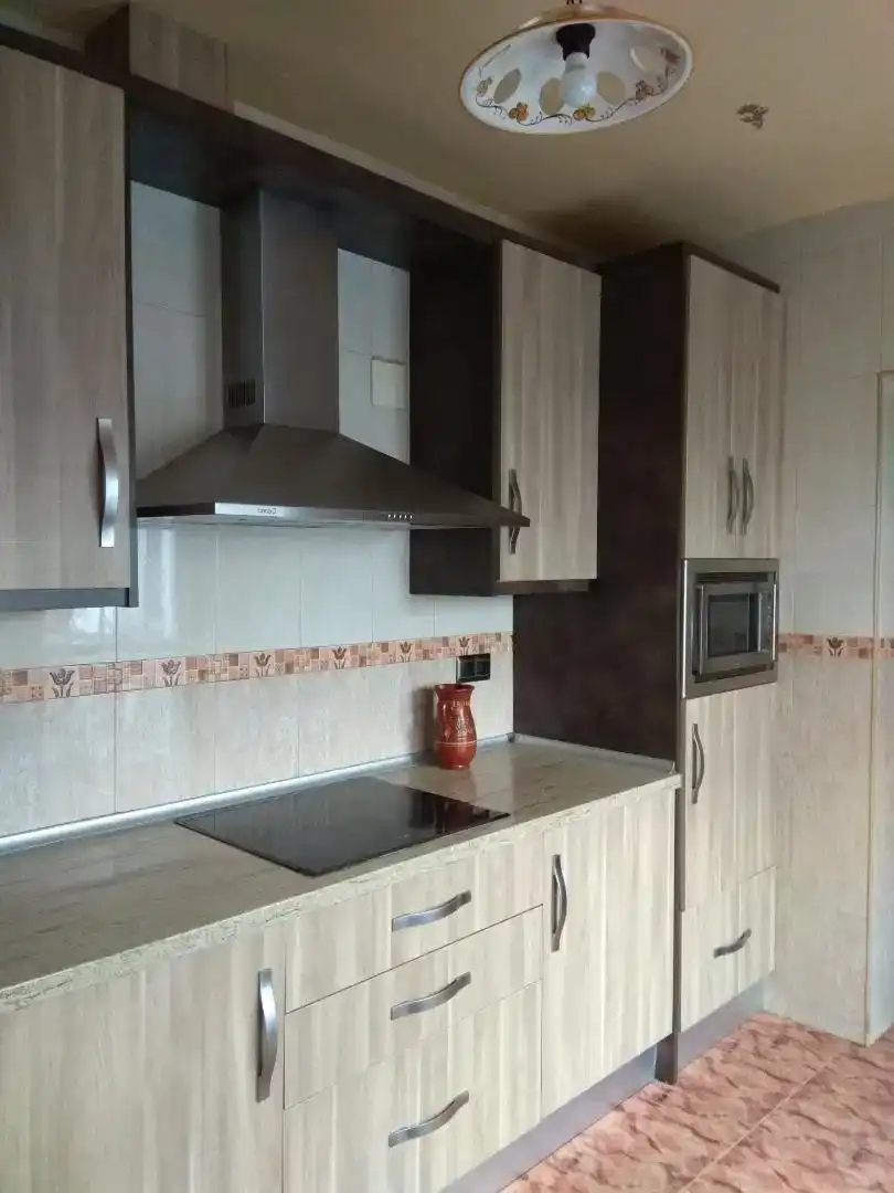 Cuina de Casa adosada en venda en Arjonilla amb Aire condicionat, Traster i Balcó