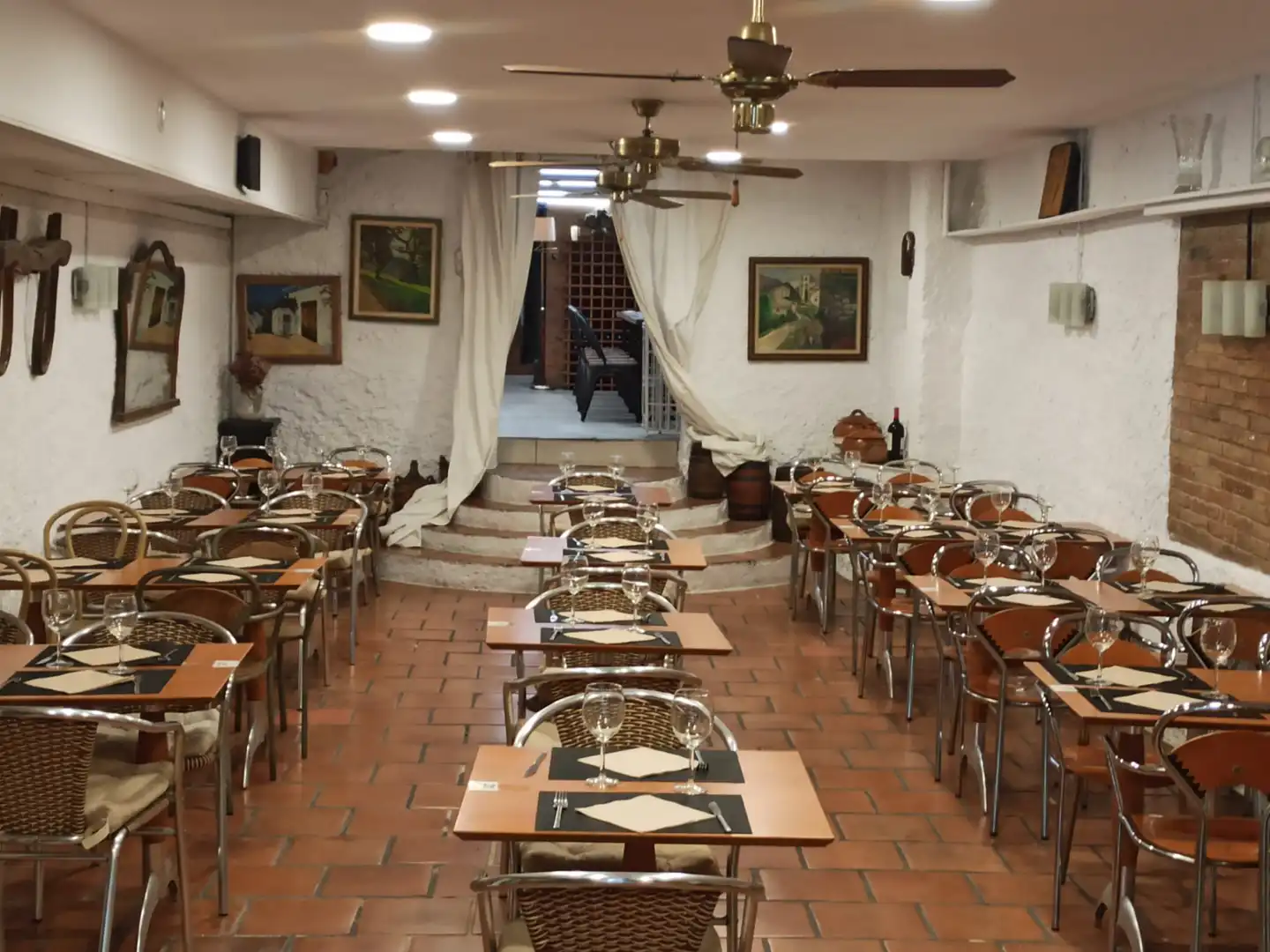 Local comercial en traspàs a Molins de Rei