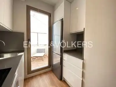 Cuina de Àtic de lloguer en Valencia amb Aire condicionat, Calefacció i Parquet