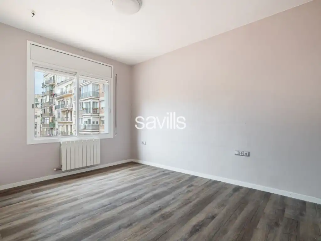 Habitación de Apartamento en venta en Barcelona con Aire acondicionado, Horno y Balcón