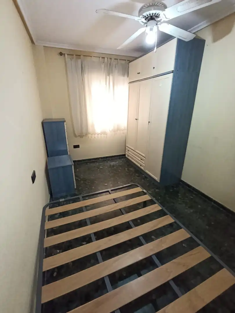 Habitación de Piso en venta en Linares con Aire acondicionado y Piscina comunitaria