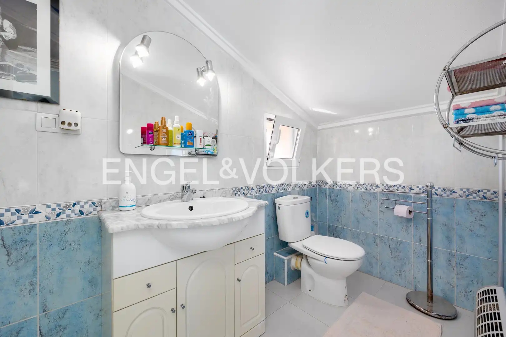 Baño de Casa o chalet en venta en Daya Vieja con Aire acondicionado, Calefacción y Jardín privado