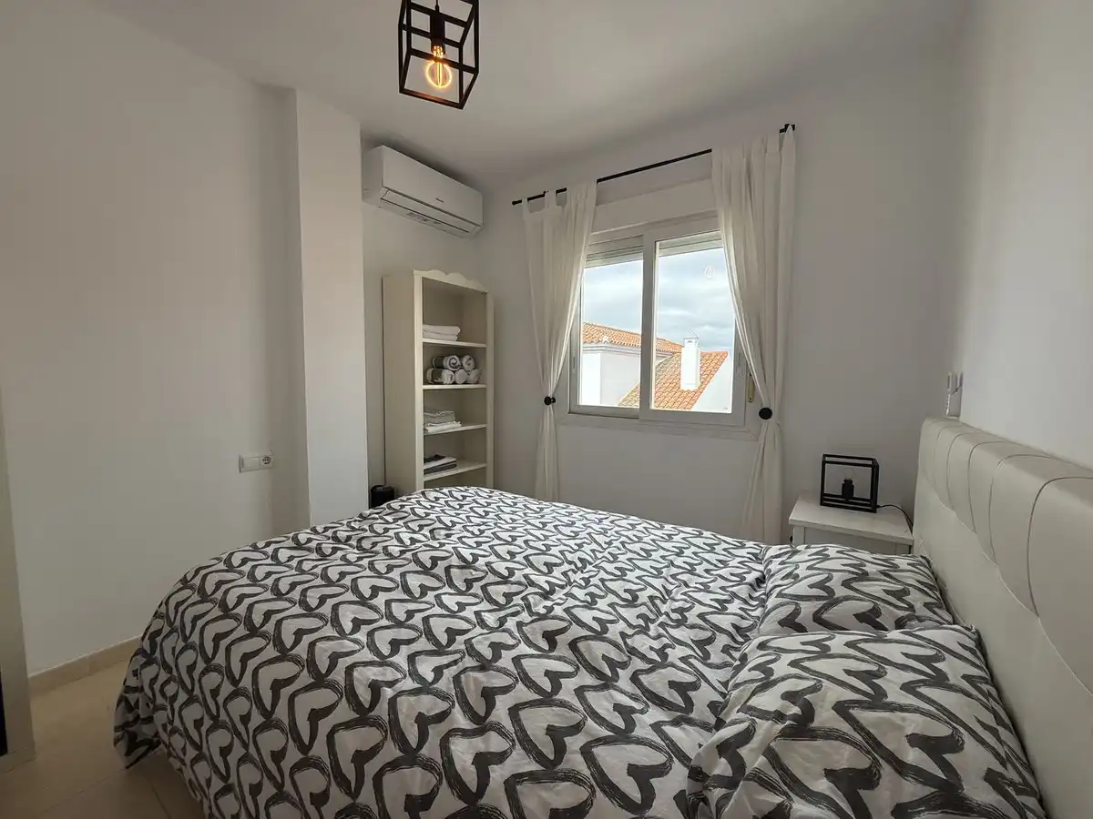 Schlafzimmer von Haus oder Chalet zum Verkauf in Fuente de Piedra mit Klimaanlage, Privatgarten und Terrasse