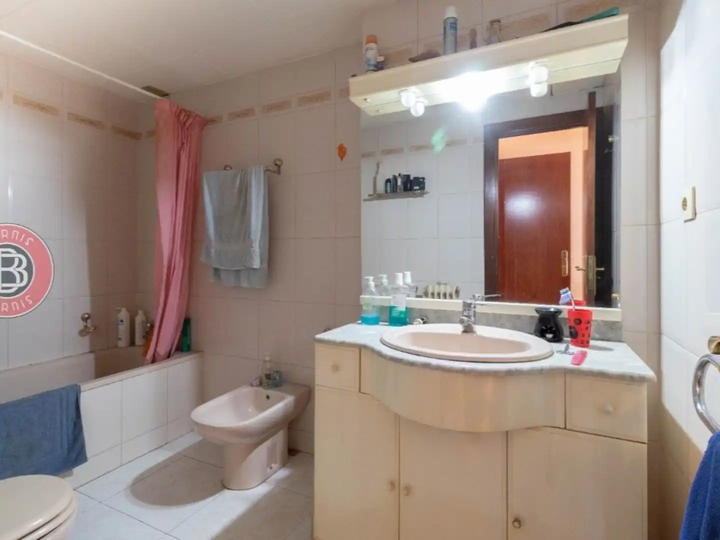 Bathroom of Flat for sale in Manresa  with Storage room and Balcony