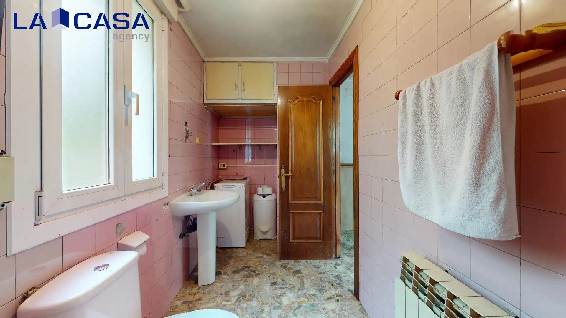Bathroom of Detached homes for sale in Sondika