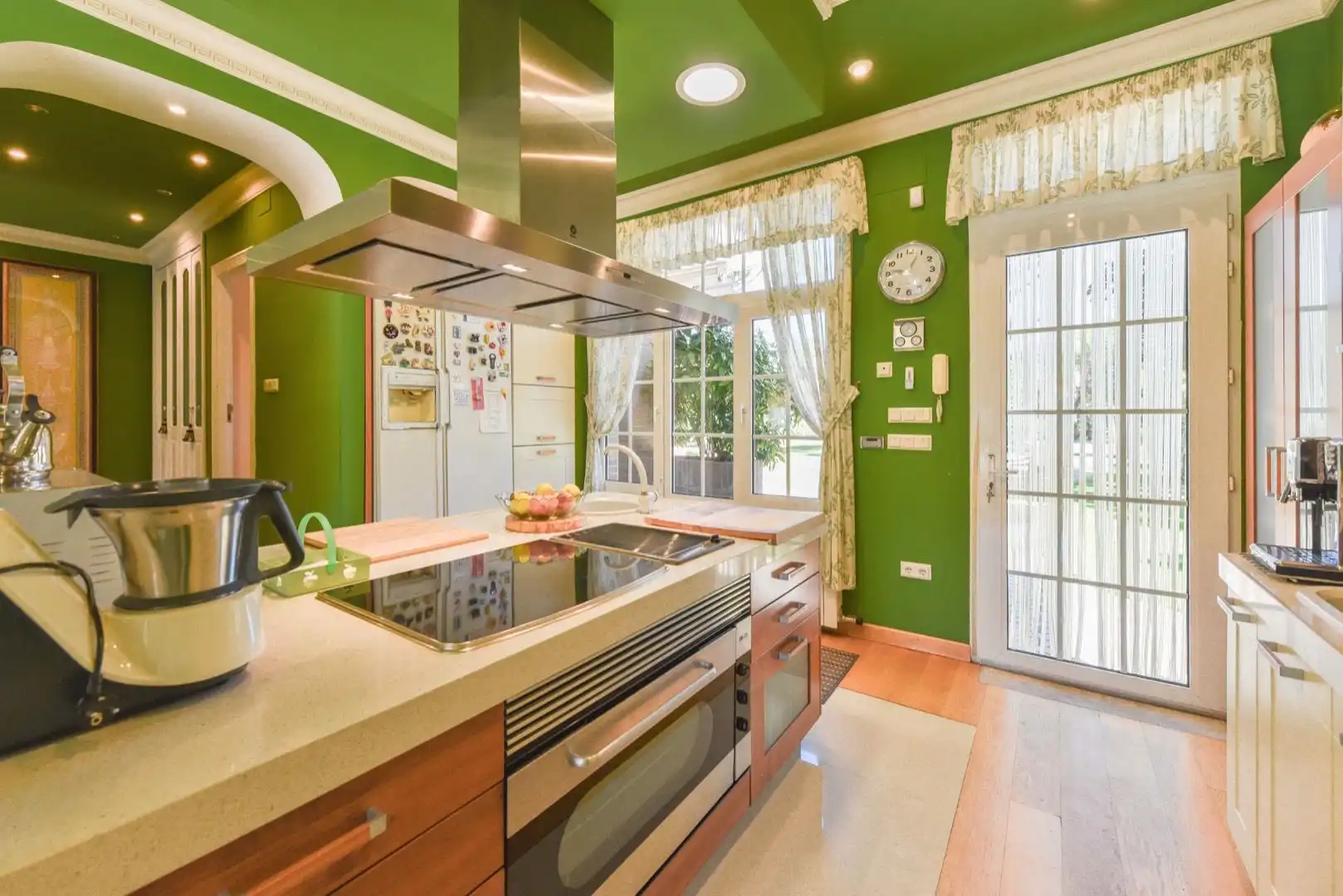 Cocina de Casa o chalet en venta en Tordesillas con Calefacción, Jardín privado y Parquet