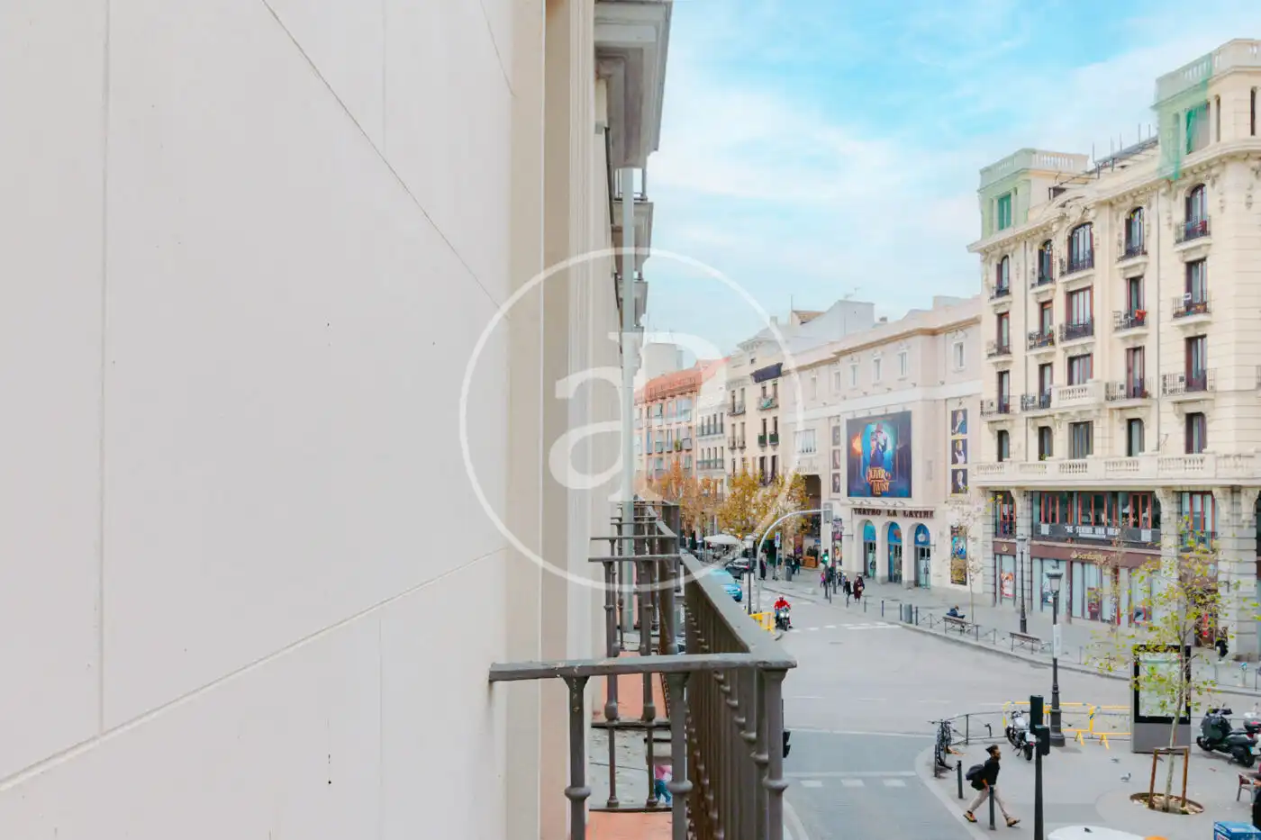 Außenansicht von Wohnung zur Miete in Madrid mit Klimaanlage, Heizung und Möbliert