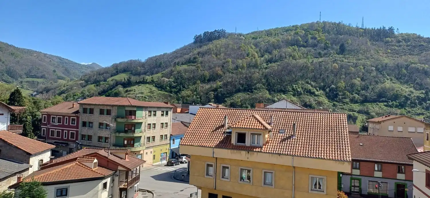 Exterior view of Flat for sale in Mieres (Asturias)  with Heating, Storage room and Swimming Pool