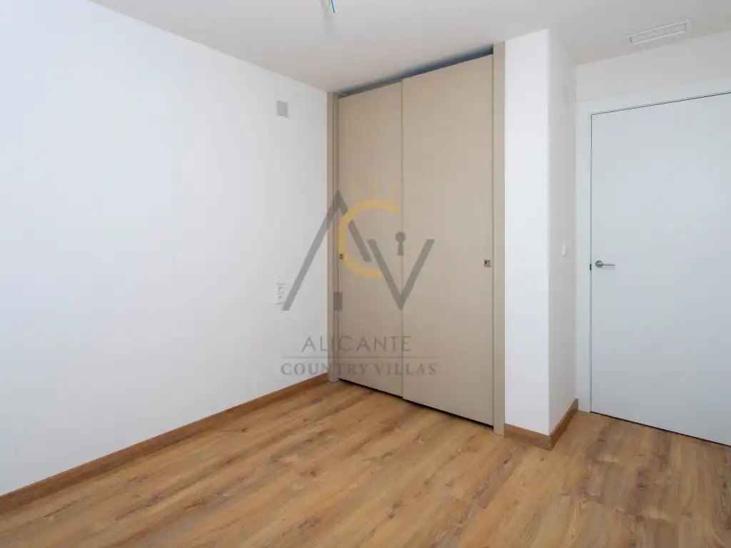 Apartamento con terraza en venta en Calle Juan Albentosa, imagen 10
