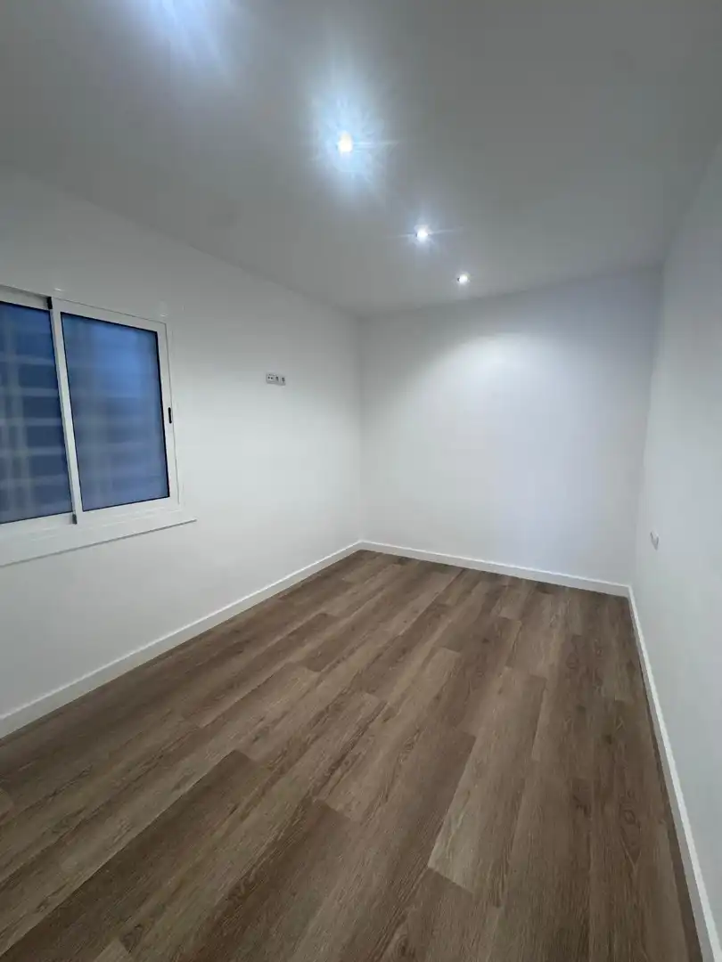 Flat for sale in Sant Vicenç Dels Horts
