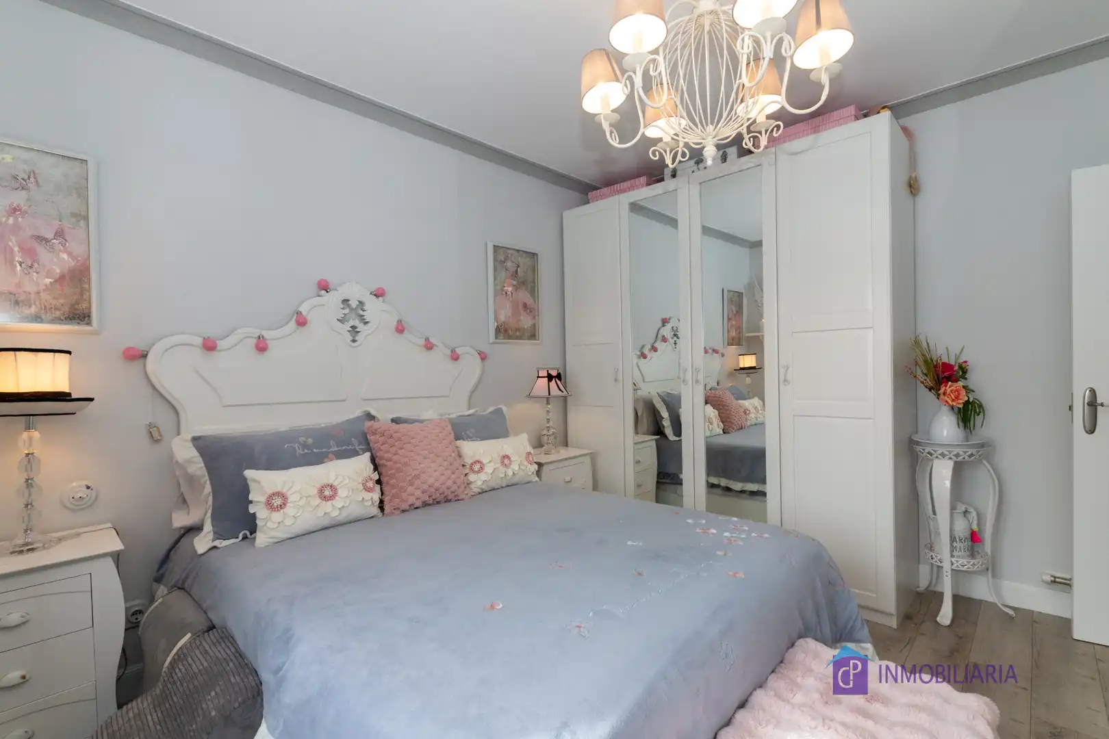Habitación de Piso en venta en Zaragoza con Aire acondicionado, Calefacción y Horno