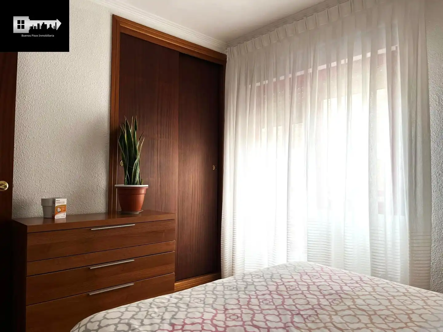 Habitación de Piso en venta en Alicante / Alacant con Aire acondicionado, Jardín privado y Parquet
