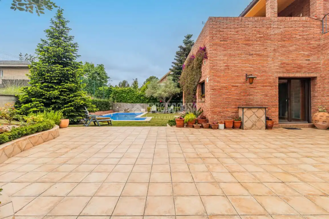 Jardín de Casa o chalet en venta en Sant Cugat del Vallès con Aire acondicionado y Terraza