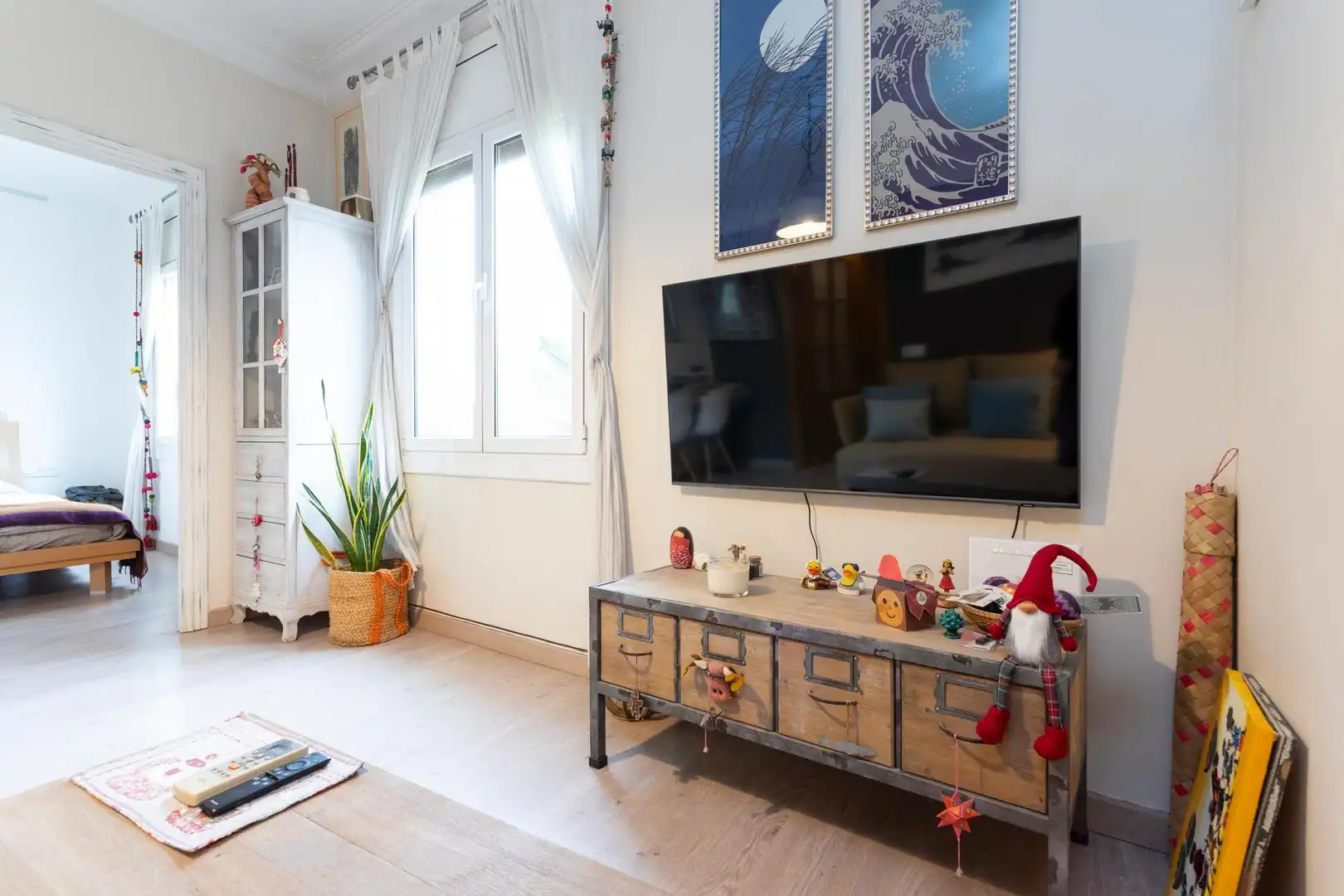 Wohnzimmer von Wohnung zum Verkauf in Barcelona mit Klimaanlage, Heizung und Parkett