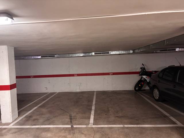 Garaje en Alquiler en Calle Isla de la Palma, 26 en Praderón