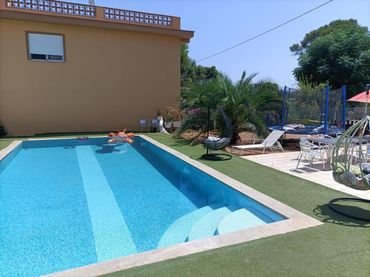 Chalet con piscina en venta en MARCHUQUERA-BASES