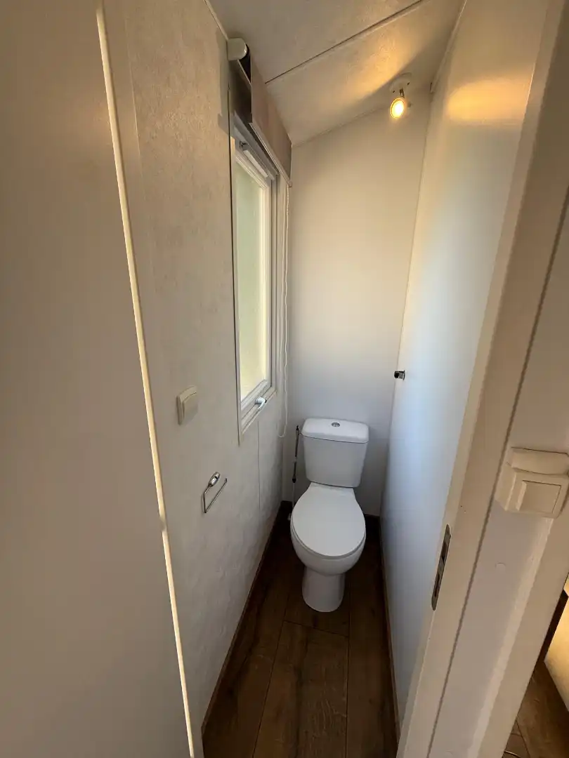 Baño de Piso de alquiler en Villaviciosa de Odón con Aire acondicionado, Calefacción y Amueblado