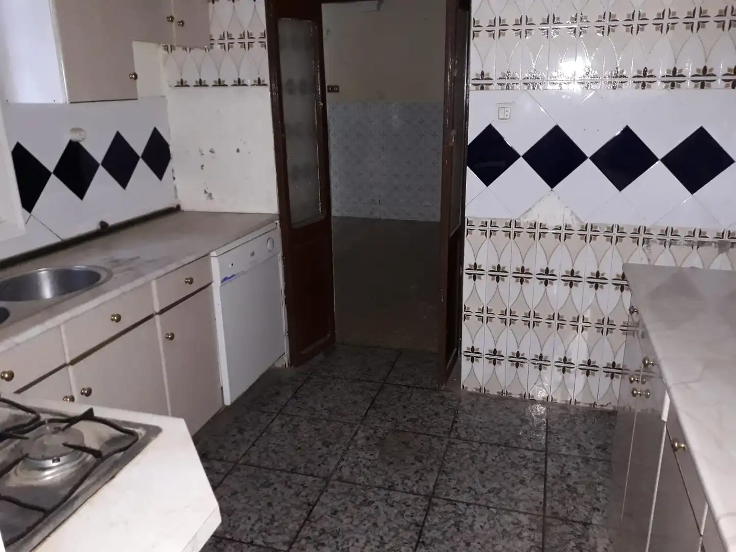 Kitchen of Houses for sale in Medina de las Torres  with Terrace and Oven