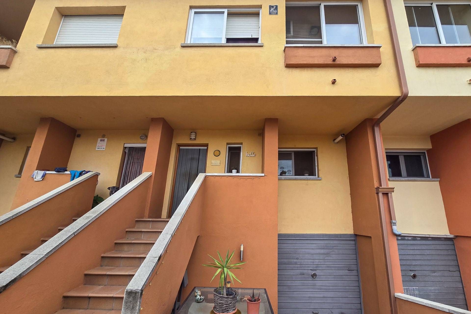 Exterior view of House or chalet for sale in Castelló d'Empúries  with Heating, Terrace and Balcony