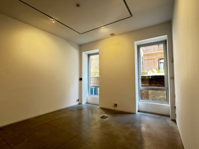 Oficina en Alquiler en Calle de Fortuny en Almagro