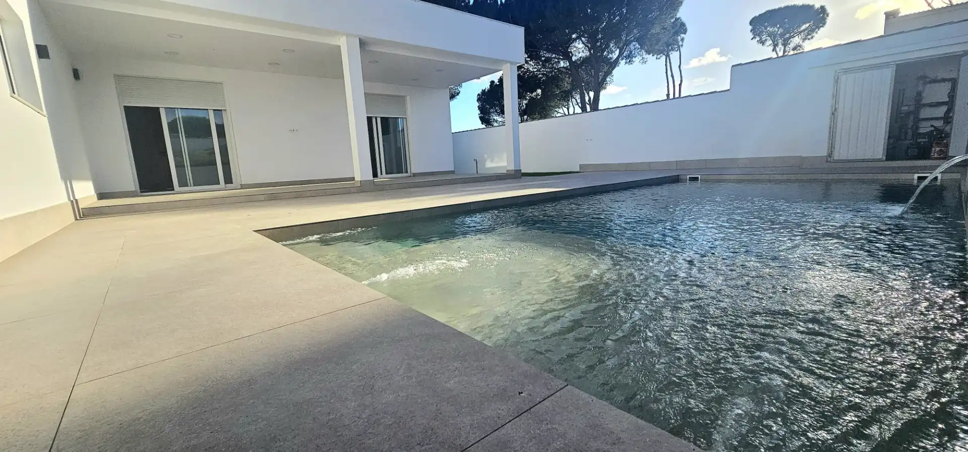Piscina de Casa o xalet en venda en Chiclana de la Frontera