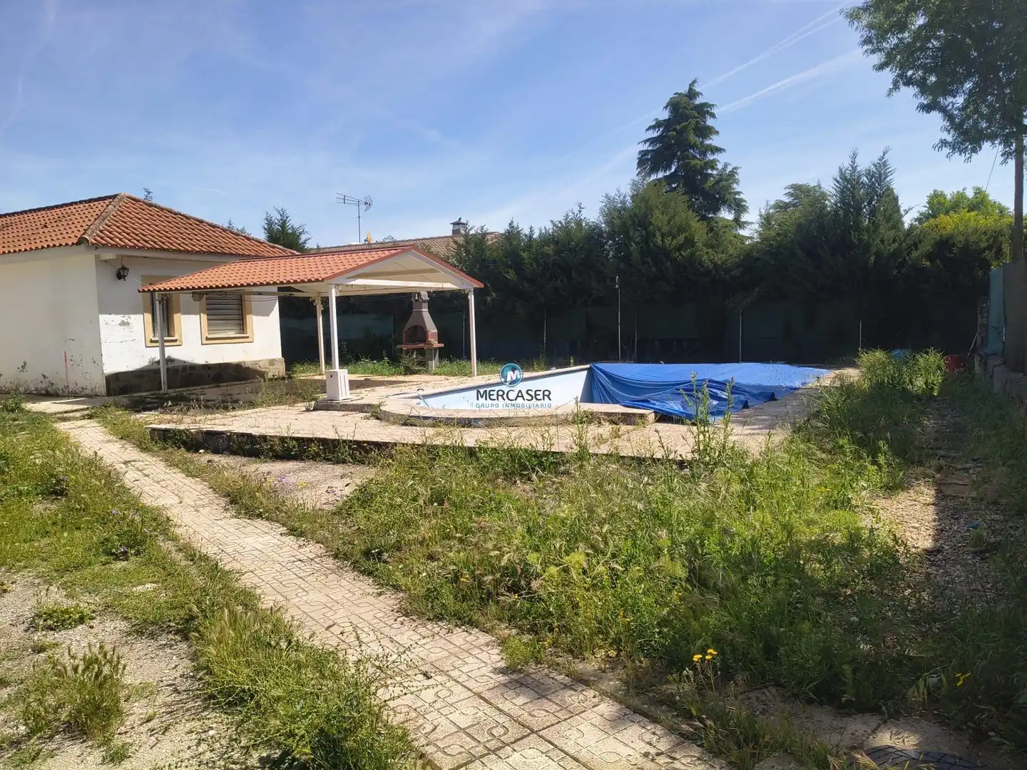 Piscina de Casa o xalet en venda en Nuevo Baztán amb Piscina