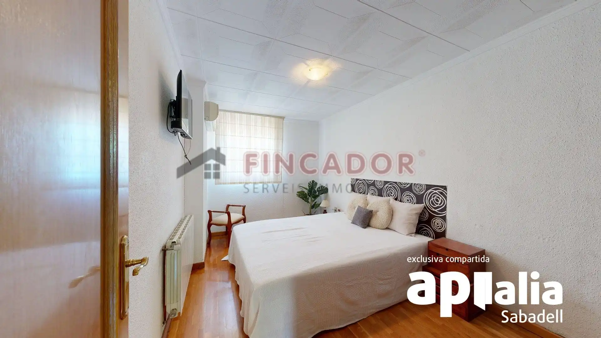 Habitación de Piso en venta en Badia del Vallès con Aire acondicionado, Calefacción y Parquet