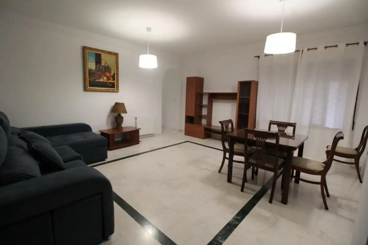 Piso de alquiler en Barrio de la Vega