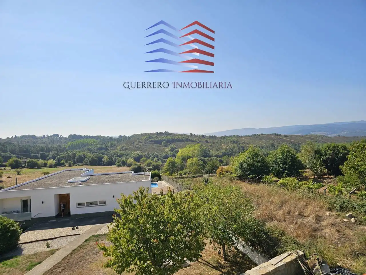 Vista exterior de Casa o chalet en venta en A Merca   con Calefacción, Terraza y Piscina