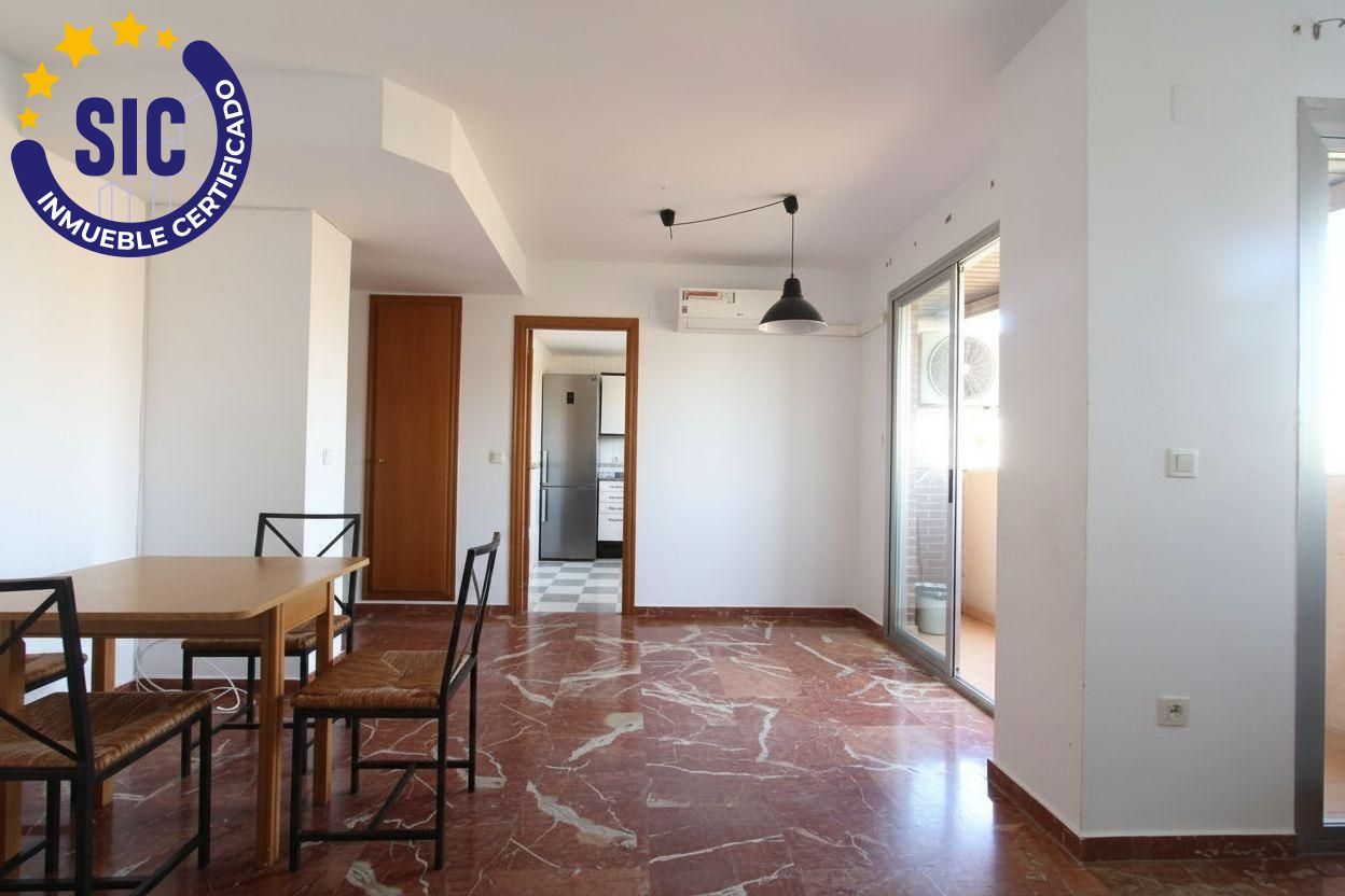 Piso en venta en Avenida AMAT GRANELL MESADO, 65, Ciutat de les Ciències i de les Arts - Justicia