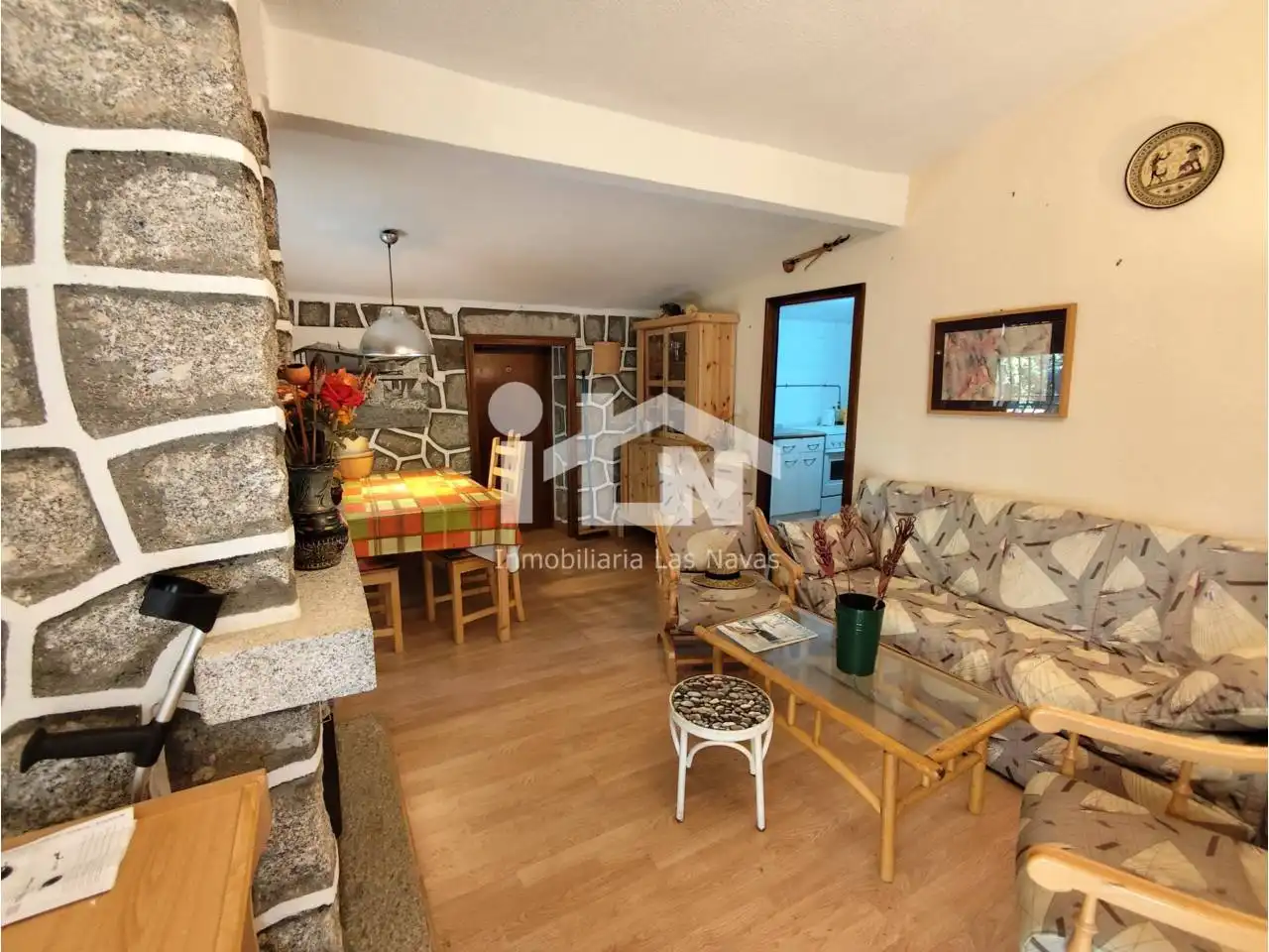 Sala de estar de Casa o chalet en venta en Navalperal de Pinares con Calefacción, Jardín privado y Terraza