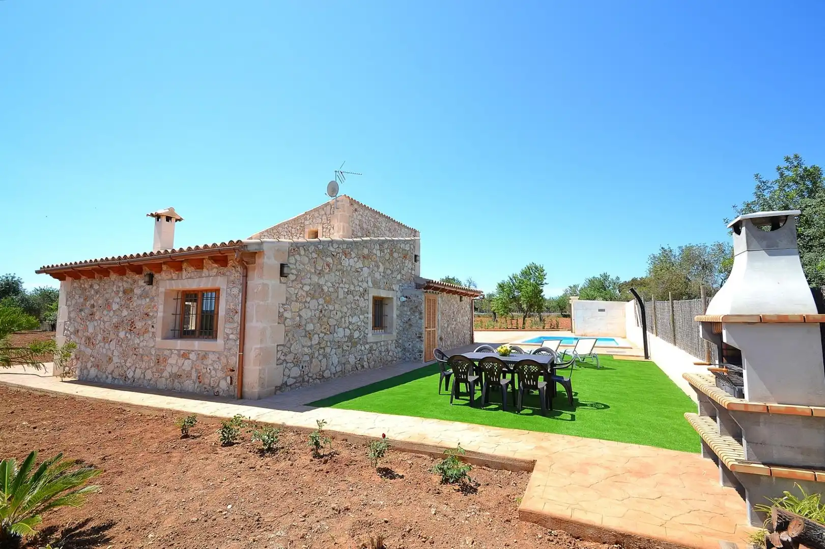 Garden of Country homes for rent in Llubí  with Private garden, Terrace and Swimming Pool