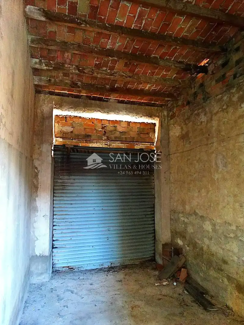 Casa o xalet en venda en La Romana amb Calefacció, Terrassa i Traster