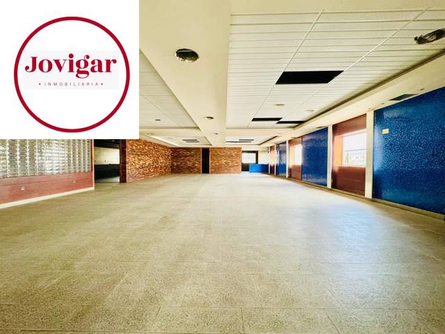 Nave industrial en Venta en Alhama de Murcia ciudad