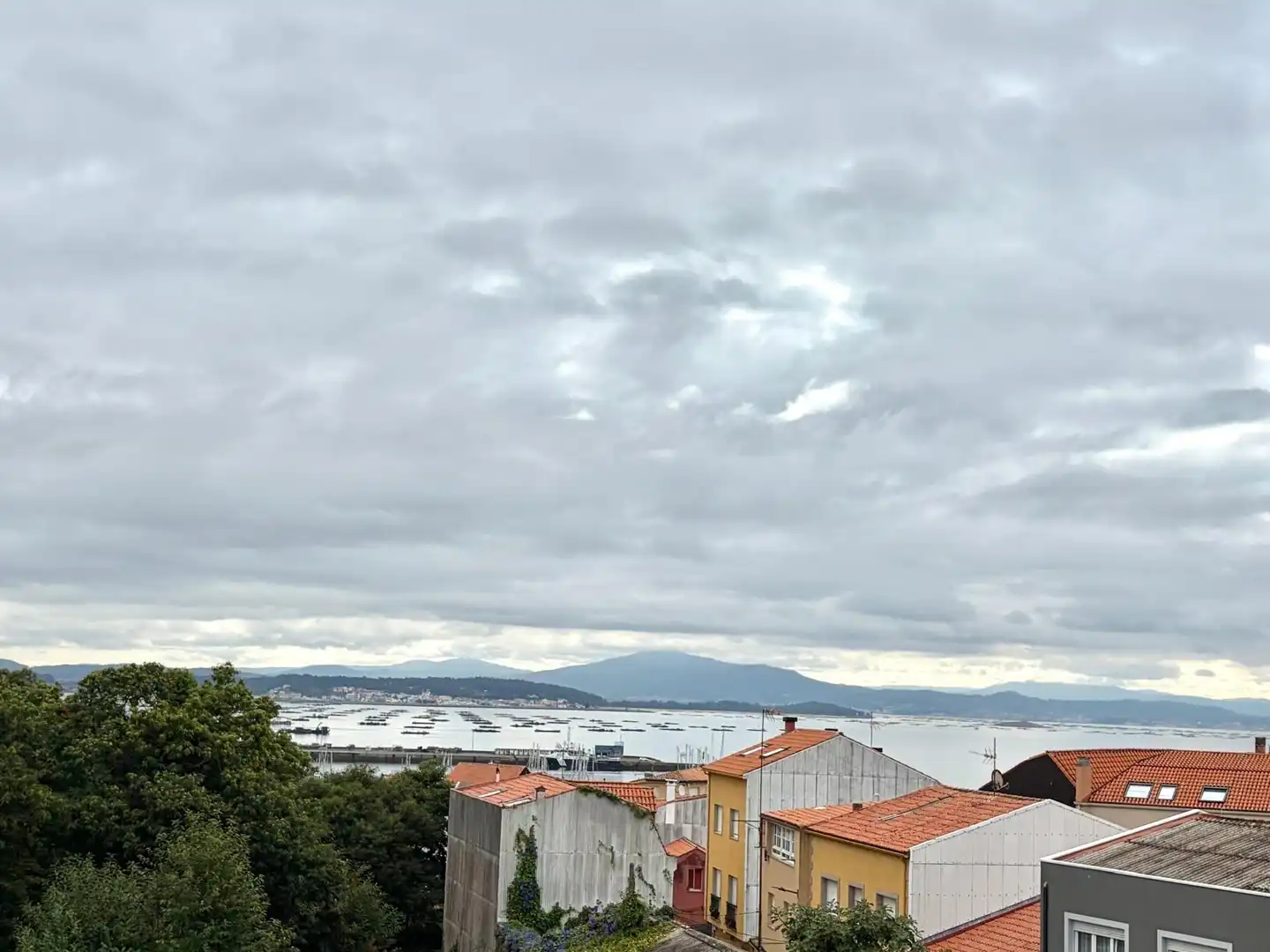 Vista exterior de Apartament en venda en A Pobra do Caramiñal amb Calefacció i Traster