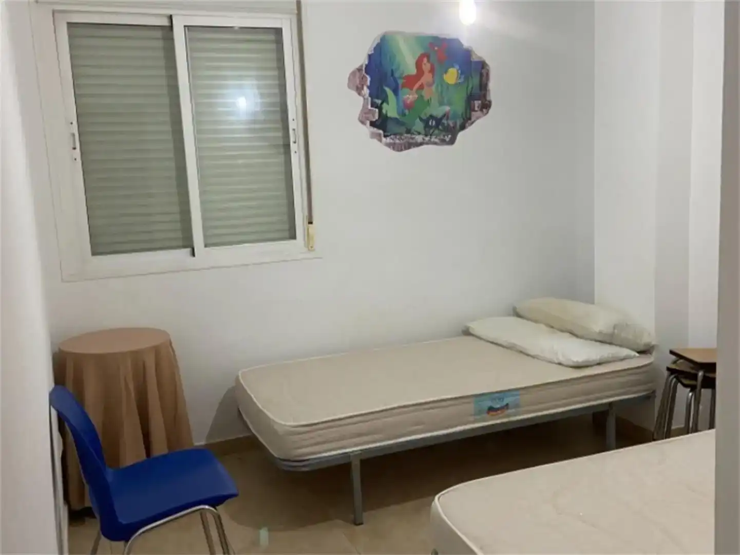 Dormitori de Pis en venda en Guarromán amb Aire condicionat, Moblat i Forn