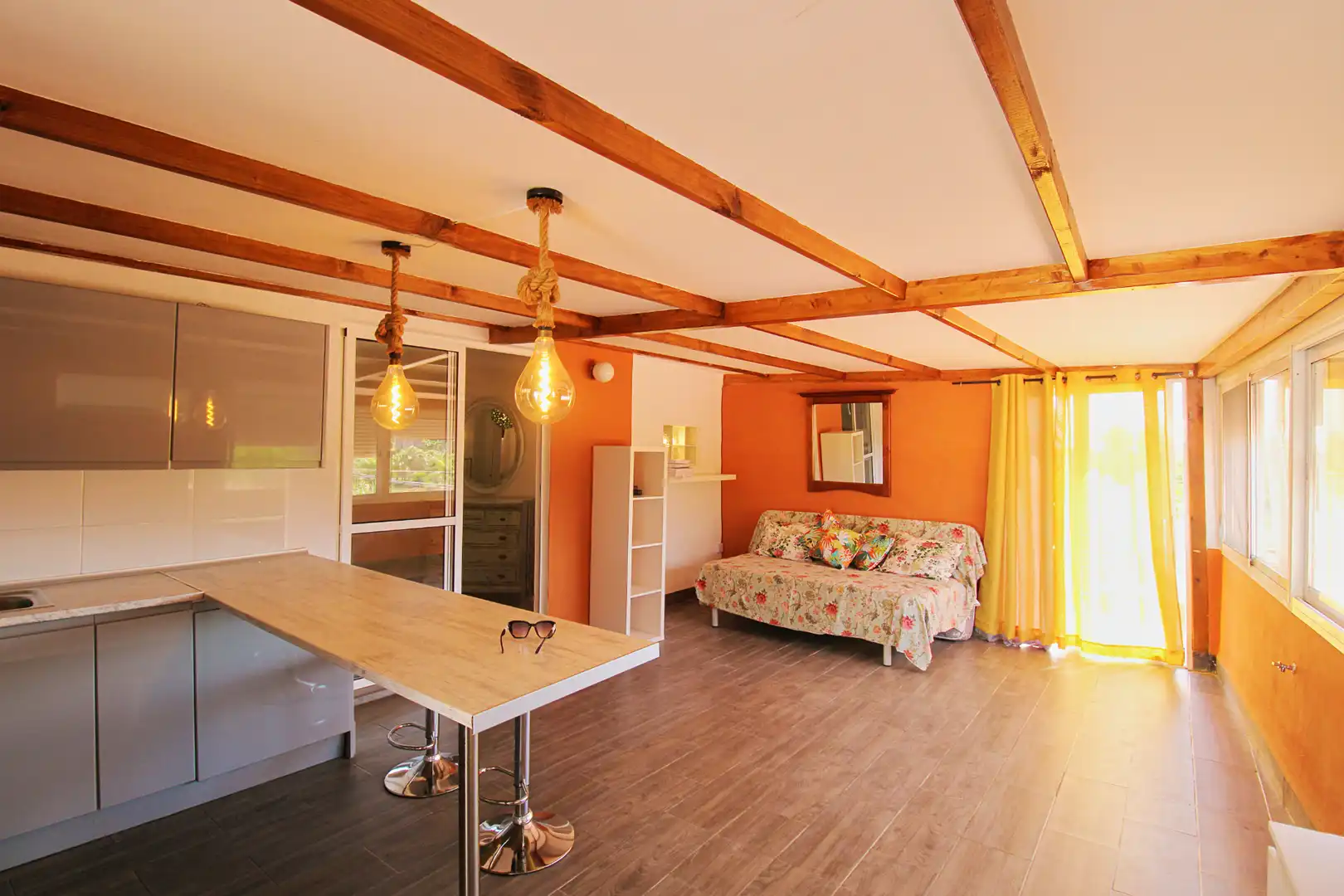 Sala de estar de Apartamento de alquiler en Alhaurín de la Torre con Aire acondicionado y Amueblado