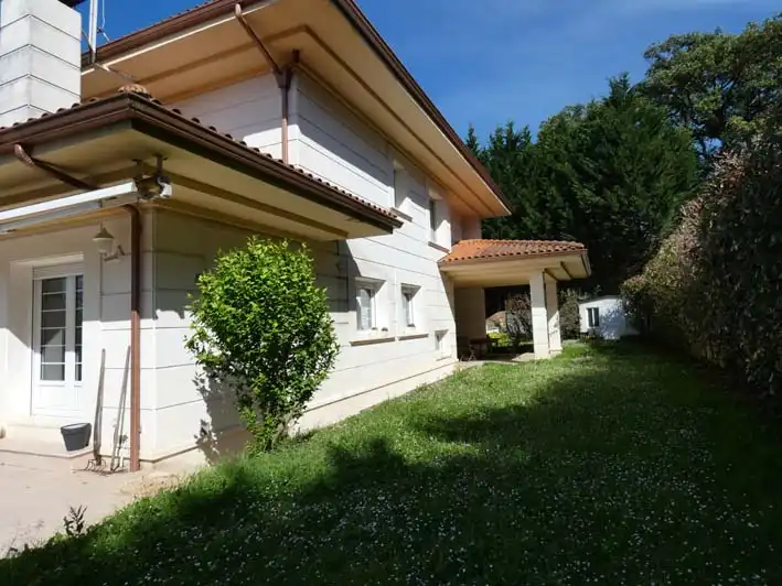 Exterior view of Houses for sale in Mungia  with Heating, Private garden and Terrace