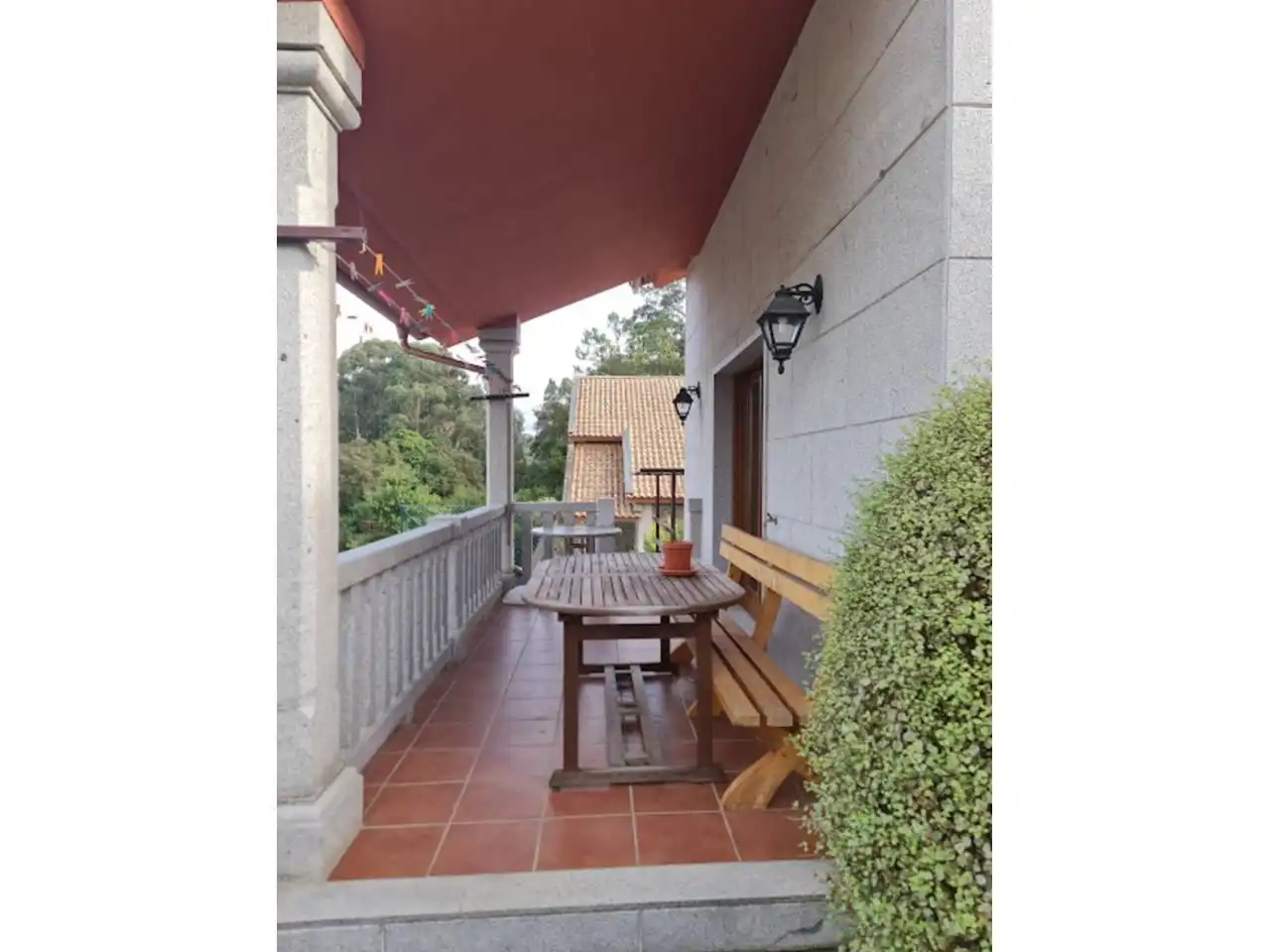 Terrassa de Casa o xalet en venda en Sanxenxo amb Calefacció, Jardí privat i Parquet