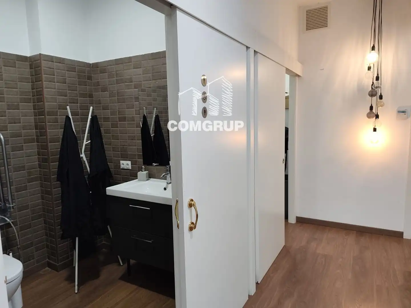 Business premises for transfer in Alfons IV, imagen 30