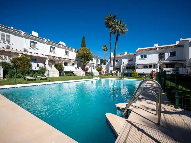 Casa a schiera con terrazza in vendita a ESCUELAS EL ANGEL-NVA ANG 9, imagen 6