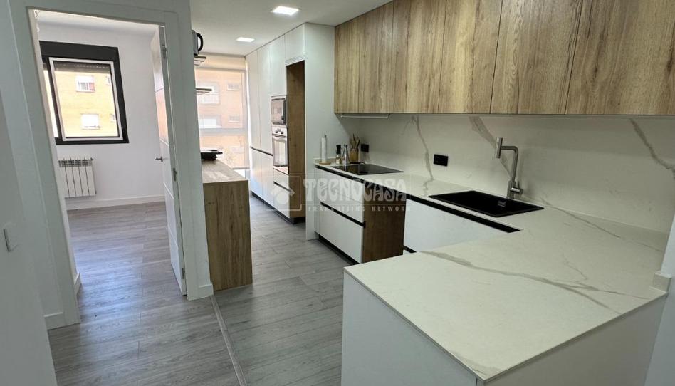 Photo 1 of Flat for sale in Los Villares, Madrid