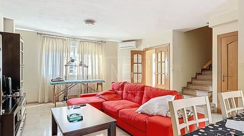 Foto 5 de Casa adosada en venta en Calle Gloria Fuertes, Ogíjares, Granada